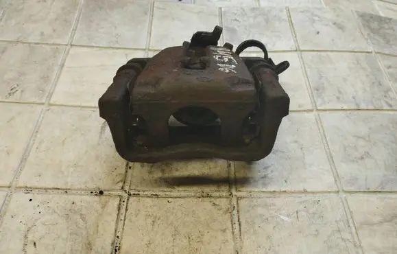 Ford Mondeo MK IV Rear brake caliper