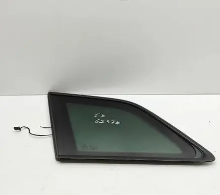 Audi Q7 4M Rear side window 4M0845297R