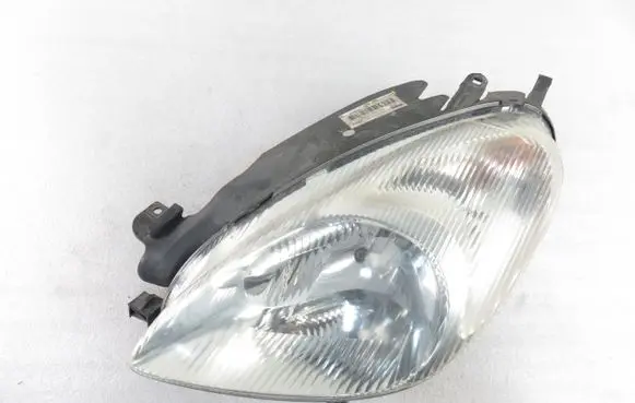 Citroen Xsara Picasso Headlight/headlamp 9631495180