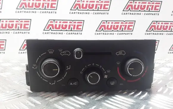 Peugeot 207 Climate control unit E1065956