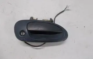 Mazda 323 Front door exterior handle 