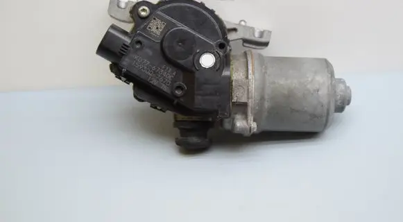 Mazda CX-5 II Front wiper linkage and motor KD7767340C