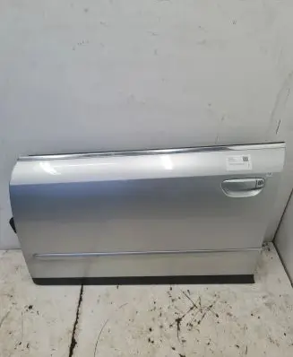 Audi A4 S4 B6 8E 8H Front door