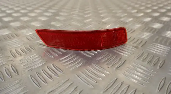 Lexus GS 250 350 300H 450H Rear tail light reflector 8191030040
