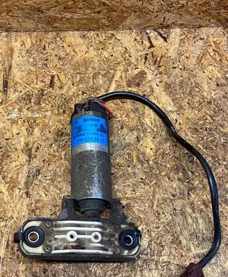 Mercedes-Benz S W220 Seat adjustment motor 2108204842 114469102 0130002411