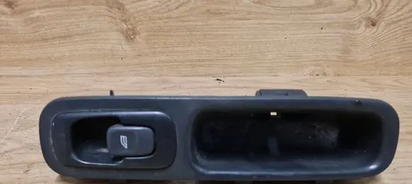 Volvo S80 Electric window control switch 9476695