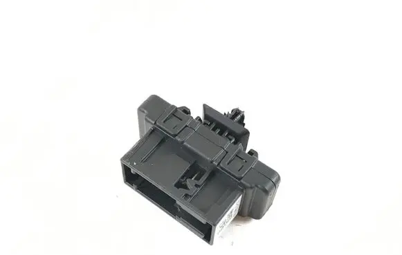 BMW 5 G30 G31 Sensor 6814613 586509