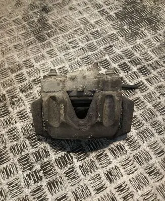 Mercedes-Benz E W212 Front brake caliper 2044213281 A2044213281