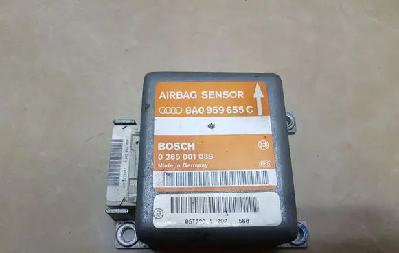 Audi A6 S6 C4 4A Airbag control unit/module 8A0959655C