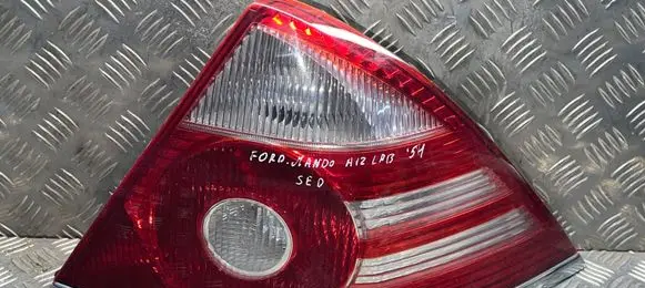 Ford Mondeo Mk III Rear/tail lights 6S7113404A 0374D