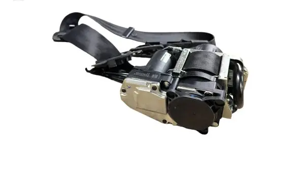 Audi A5 Front seatbelt 641270500A L005366
