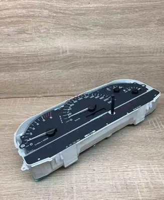 Opel Vectra B Speedometer (instrument cluster) 24422215RN 110008911