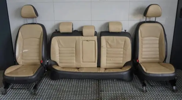 SsangYong Tivoli Seat set 
