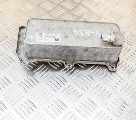Engine oil radiator