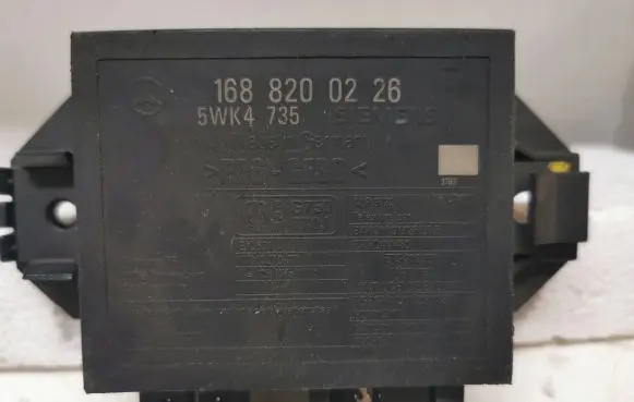 Mercedes-Benz A W168 Immobilizer control unit/module 1688200226 5WK4735