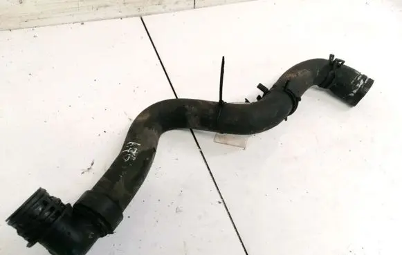 Peugeot 607 Engine coolant pipe/hose