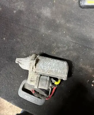 Opel Adam Starter motor 55221292