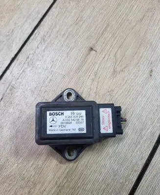 Mercedes-Benz E W211 ESP acceleration yaw rate sensor 0265005246 0019828