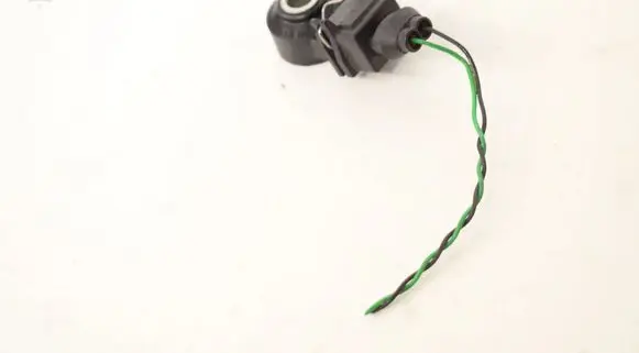 BMW 1 F20 F21 Detonation knock sensor 7636937 0261231224