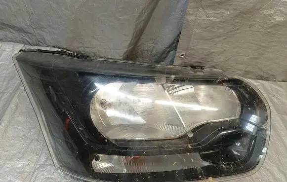Ford Transit VII Headlight/headlamp BK31-13W029-B