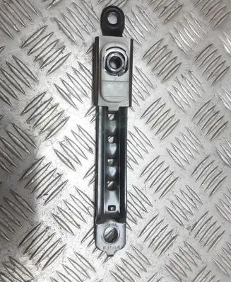 Toyota Yaris Seat belt adjustment motor 