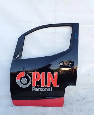 Nissan NV200 Front door