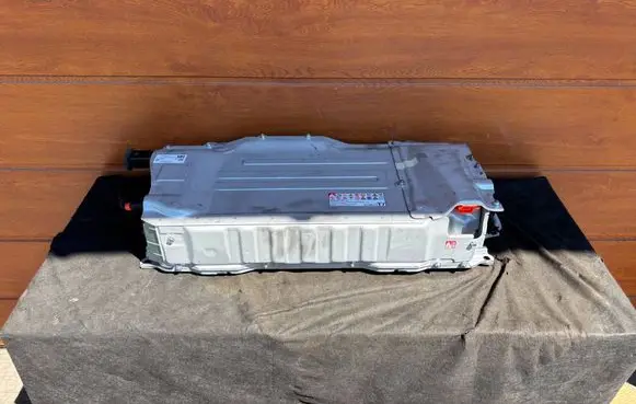 Toyota Yaris Cross Hybrid / electric car battery G9280K0012 14072025 A0012C3F7E0000236