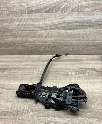 Volkswagen PASSAT B6 Rear door exterior handle 3C0837886J