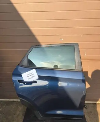 Hyundai Tucson TL Rear door 