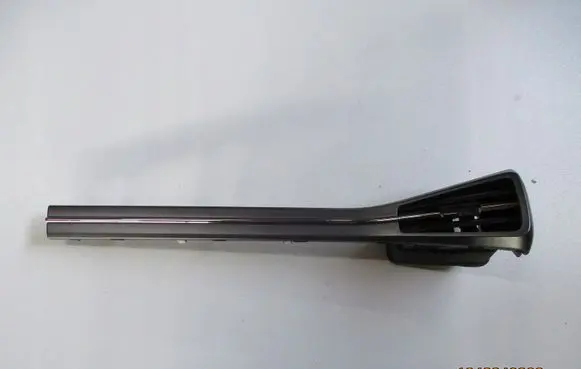 Hyundai Ioniq Radio/GPS head unit trim 84795G2AA0