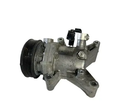 Mazda CX-3 Air conditioning (A/C) compressor (pump) 92600D322B DA6R61450 W15G3121132