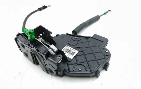Land Rover Evoque I Rear door lock 240035600