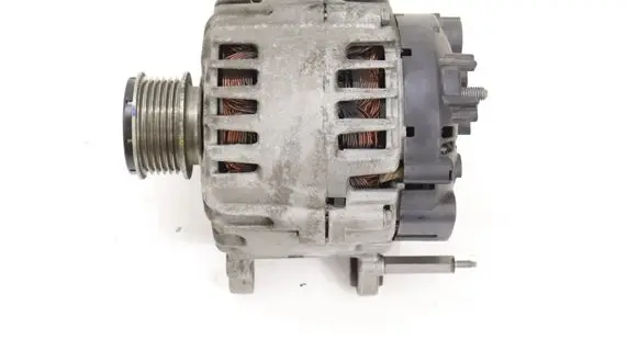Skoda Yeti (5L) Generator/alternator 03L903023F