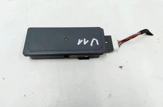 BMW iX1 Keyless system antenna 5B4E028