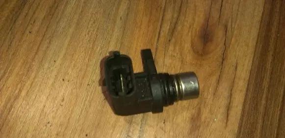 Opel Corsa B Crankshaft position sensor 0232103021