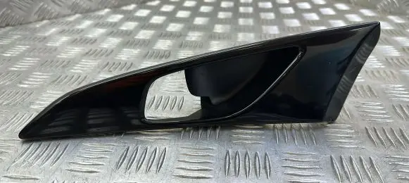 Mazda 3 II Front door trim bar BHN9458SB
