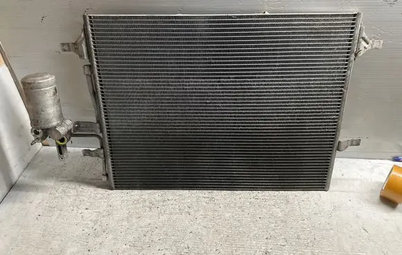 A/C cooling radiator (condenser)
