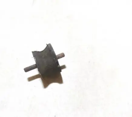 BMW 5 E39 Engine mount bracket 1094916