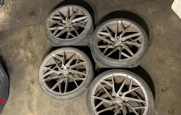 Mercedes-Benz C W204 R19 alloy rim 