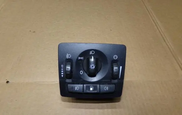 Volvo V50 Light switch 30739300