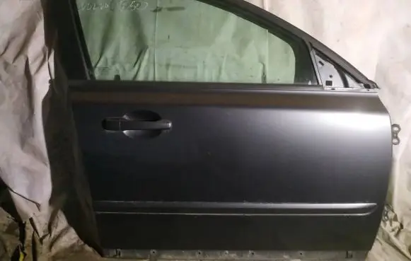 Volvo V50 Front door PILKOS