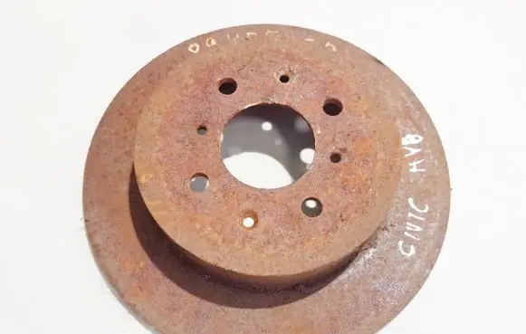 Honda Civic Rear brake disc neventiliuojamas