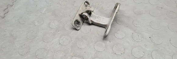 BMW X5 E53 Tailgate/trunk/boot hinge 8402183