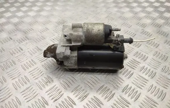 Mini One - Cooper Coupe R56 Starter motor 7589354