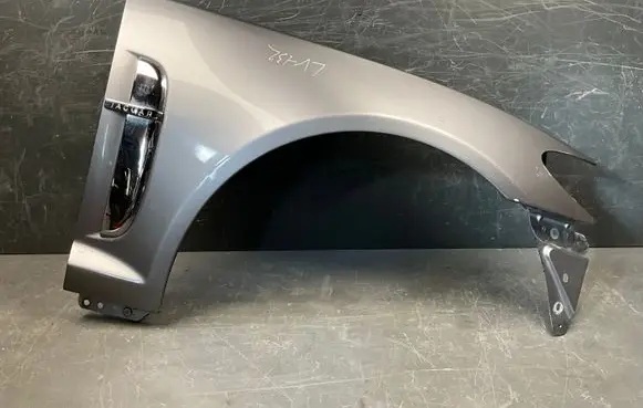 Jaguar XF Fender