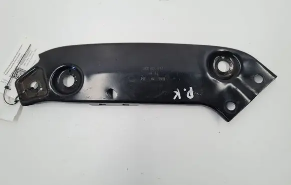 Volkswagen Jetta VI Radiator support slam panel bracket 5C6805931