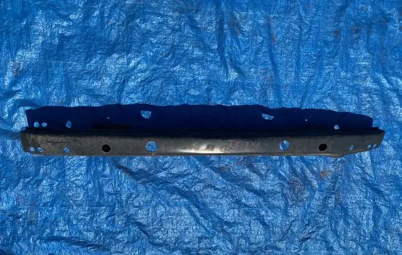 Volkswagen Transporter - Caravelle T5 Rear bumper support beam VW T5 BELKA ZDERZAKA TYŁ WZMOCNIENIE