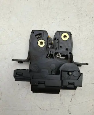 Tailgate/trunk/boot lock/catch/latch