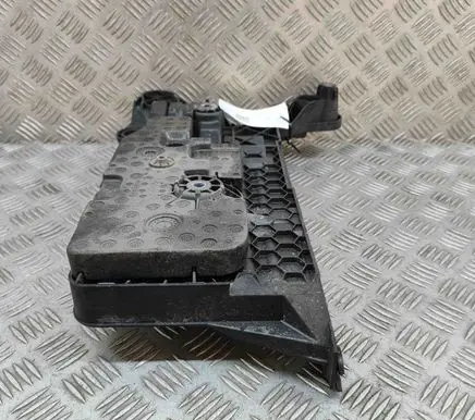 Skoda Karoq Battery box tray 5Q0915321J 5Q0915331K