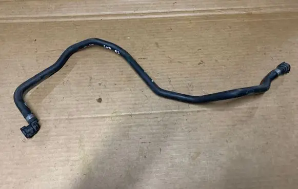 BMW X3 G01 Engine coolant pipe/hose 7535528